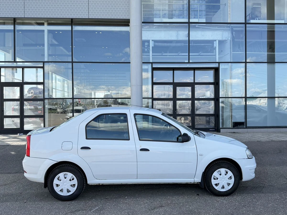 Renault Logan