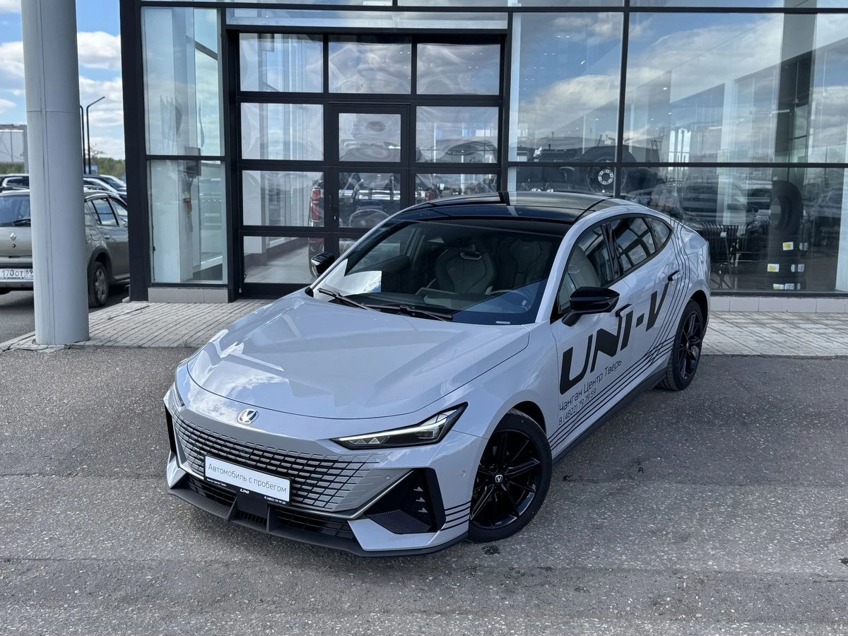 Changan UNI-V