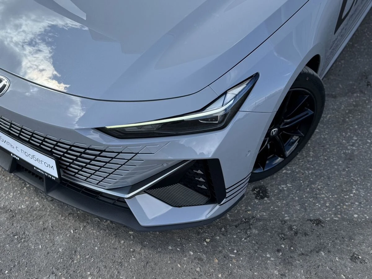 Changan UNI-V