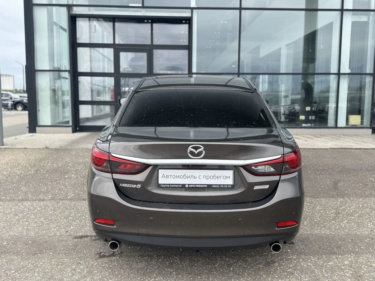 Mazda 6