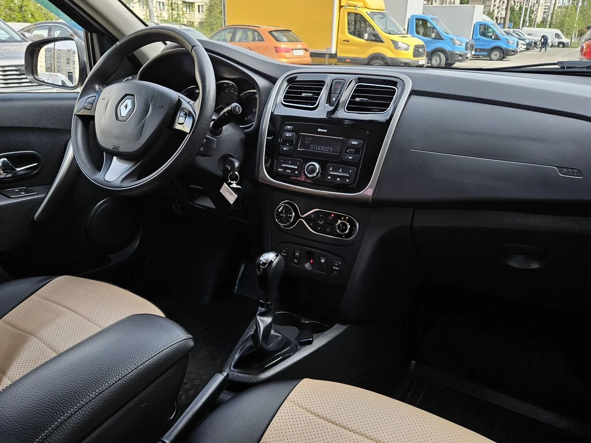 Renault Sandero