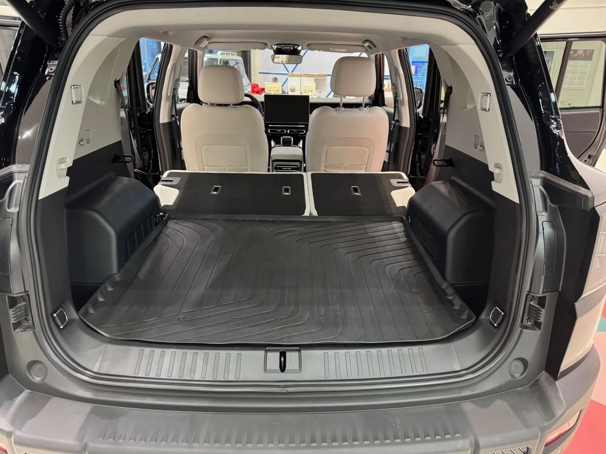 Jetour T1