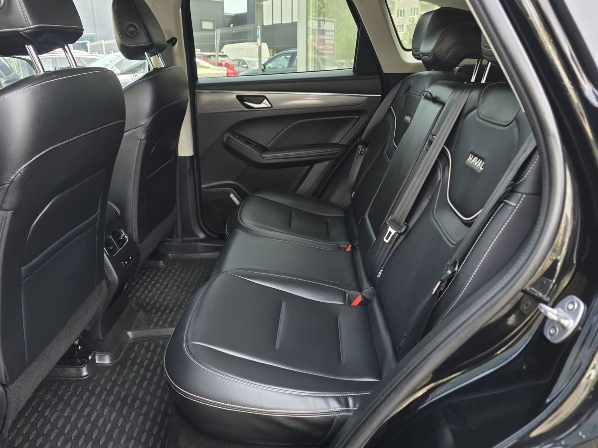 Haval Jolion