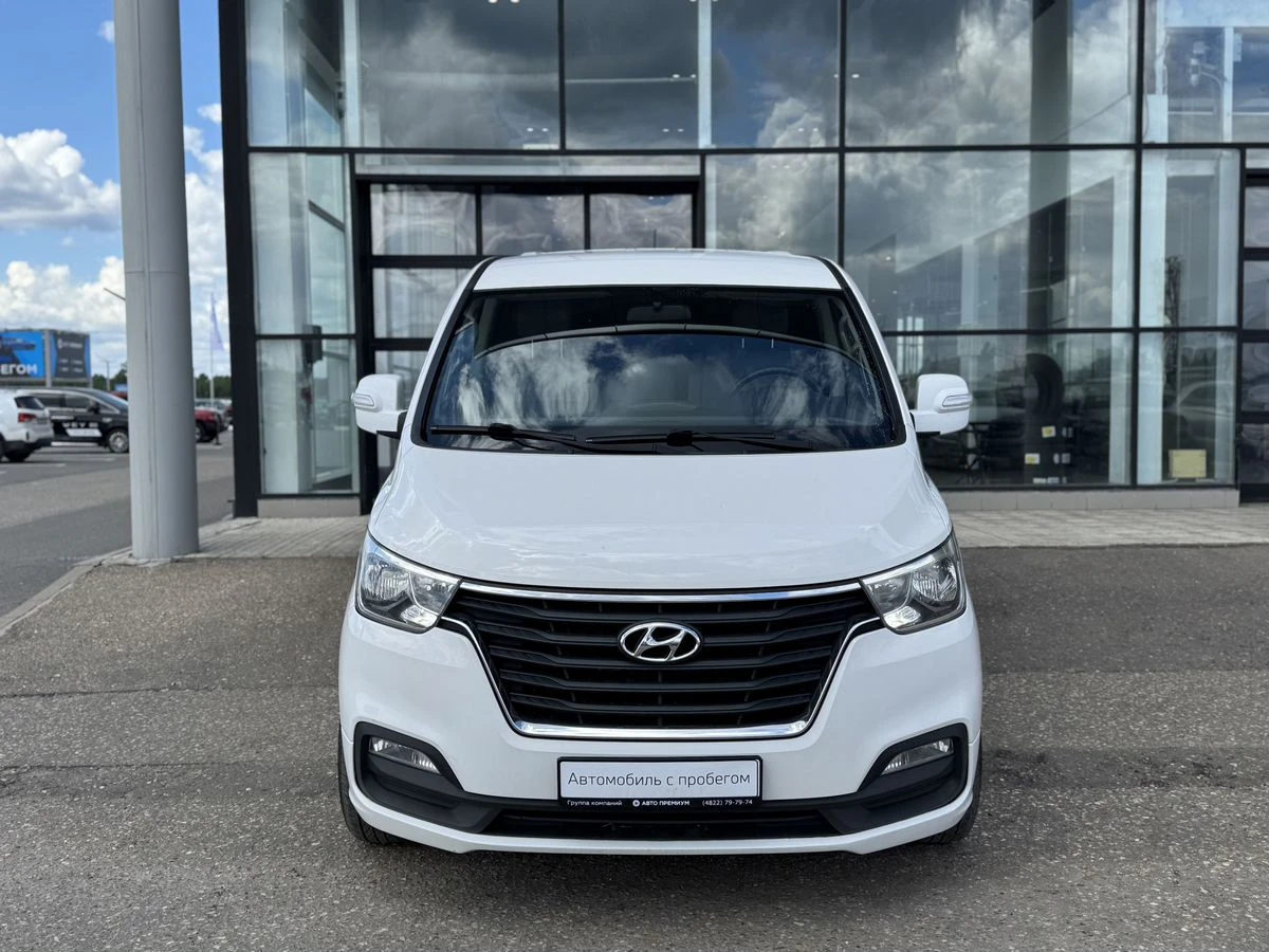 Hyundai Grand Starex