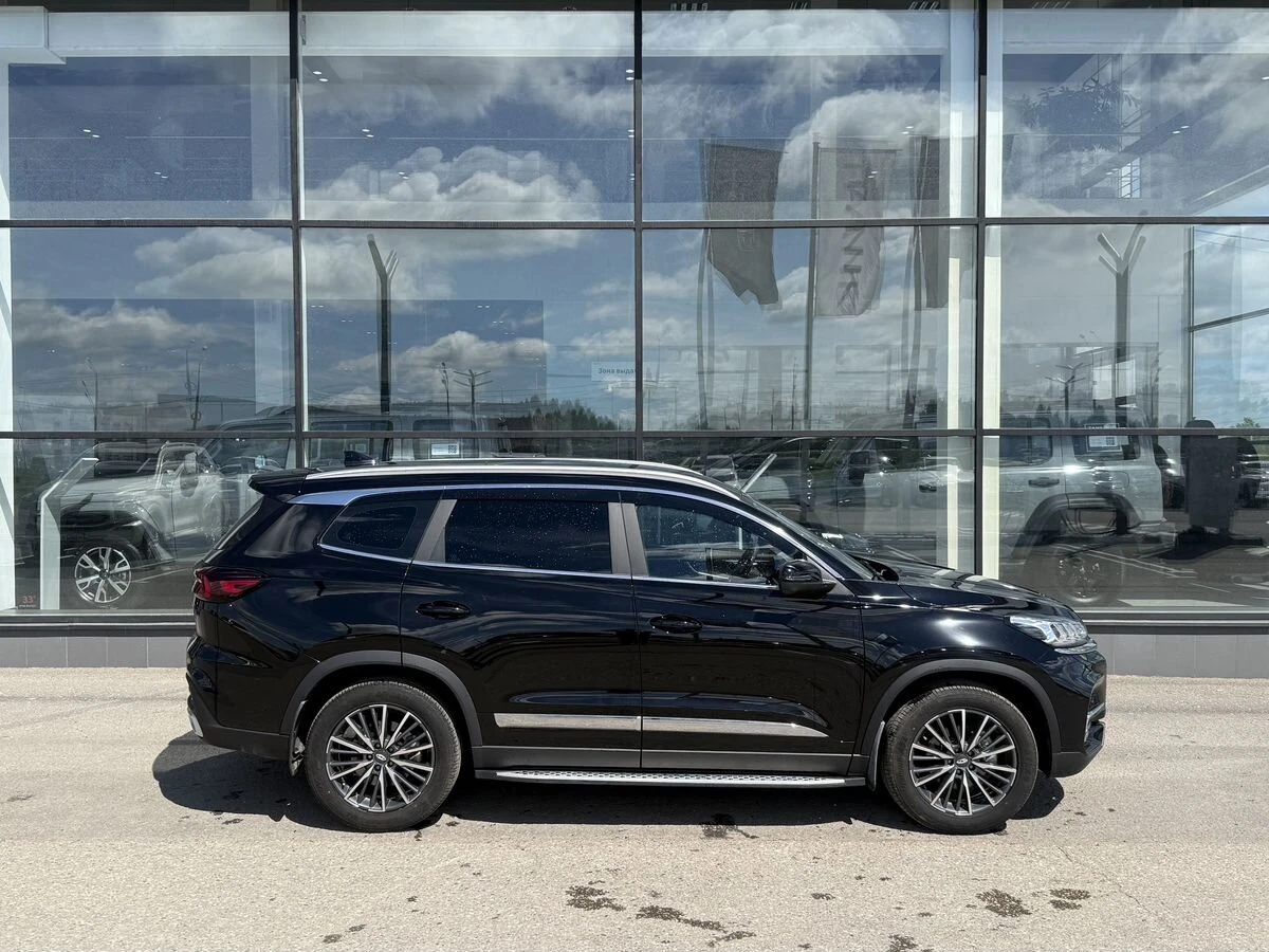 Chery Tiggo 8