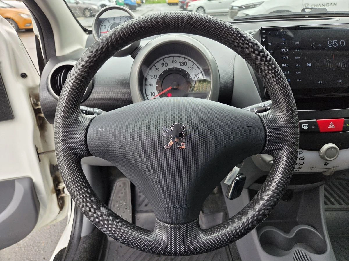 Peugeot 107