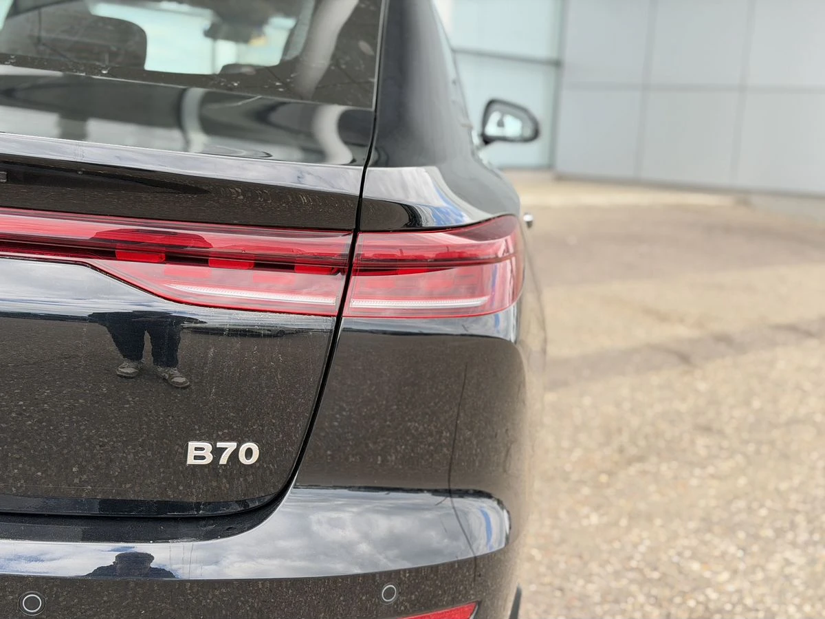 FAW Bestune B70