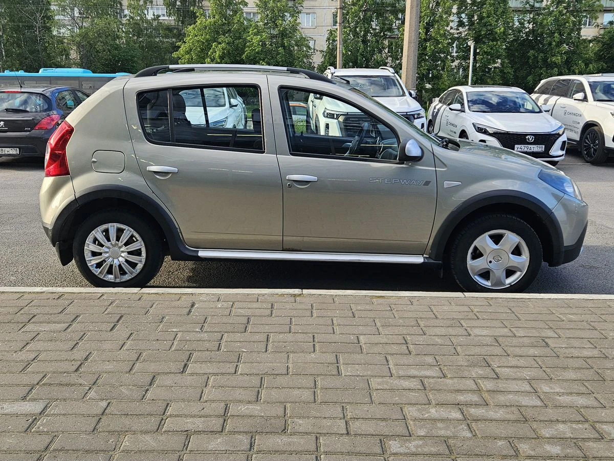 Renault Sandero