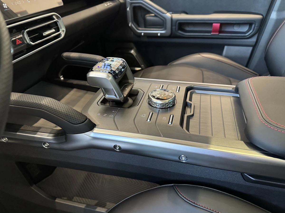 Jetour T2