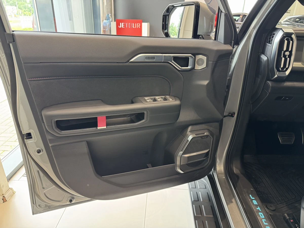 Jetour T2