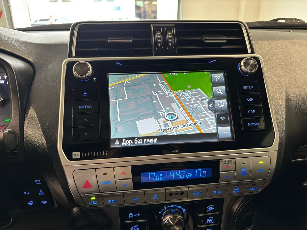 Toyota Land Cruiser Prado