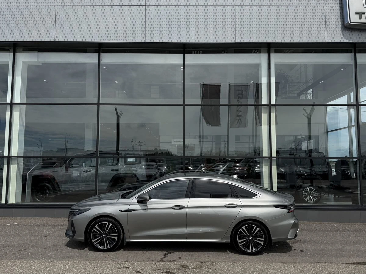 Chery Arrizo 8