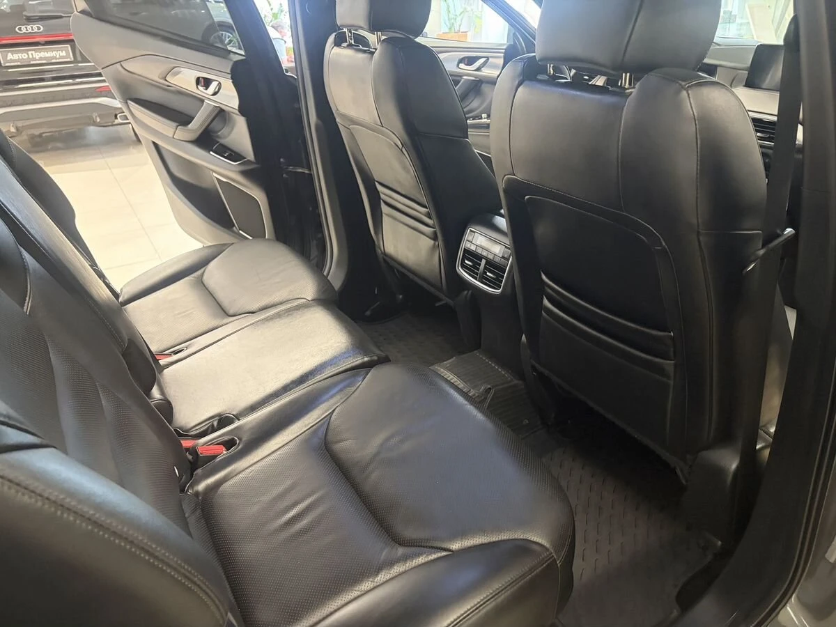 Mazda CX-9