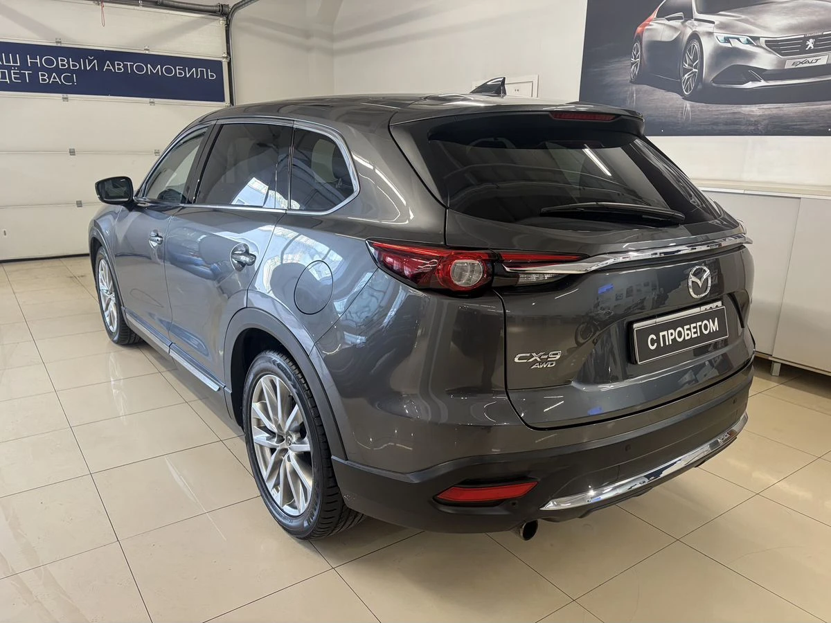 Mazda CX-9