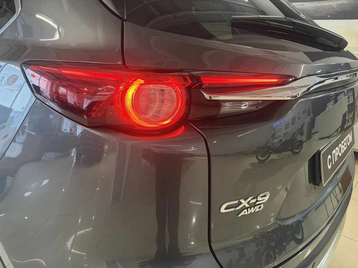 Mazda CX-9