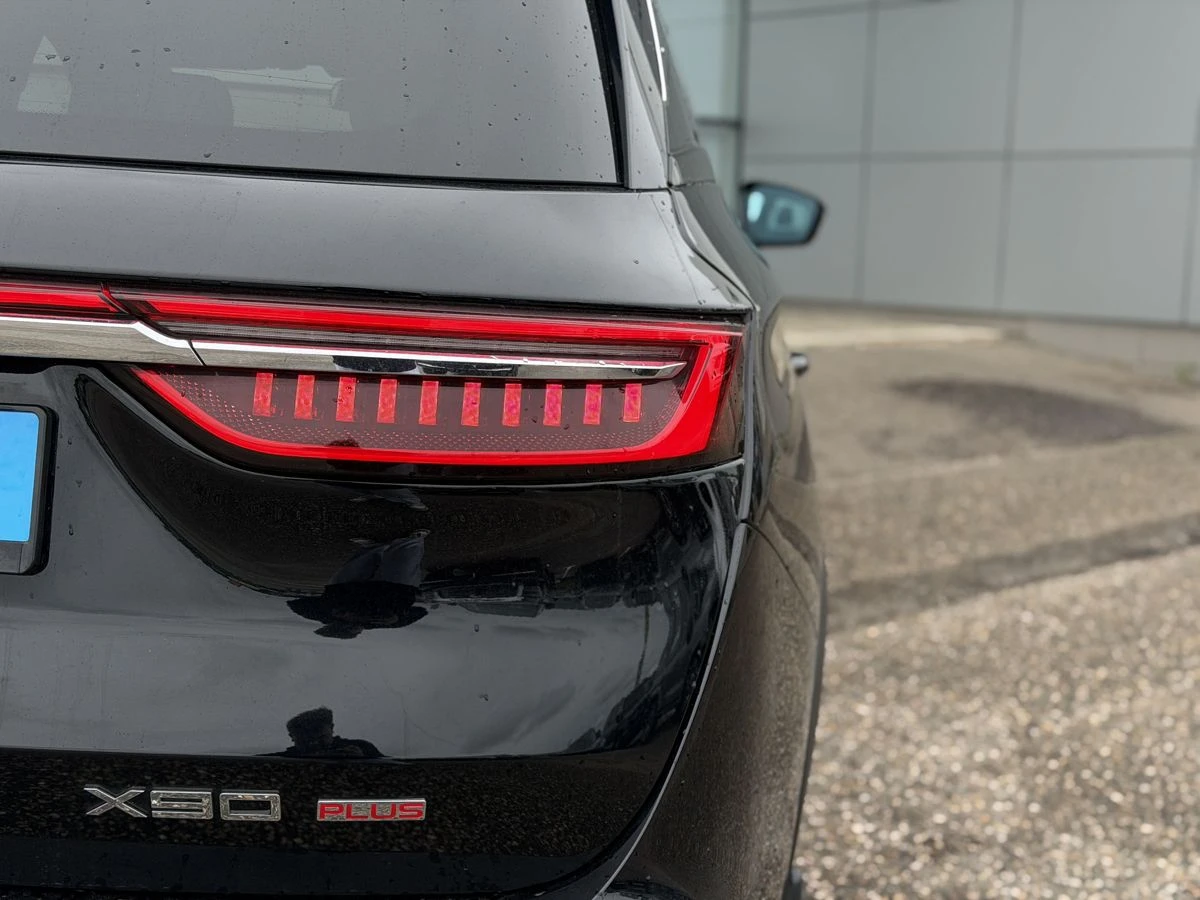 Jetour X90+