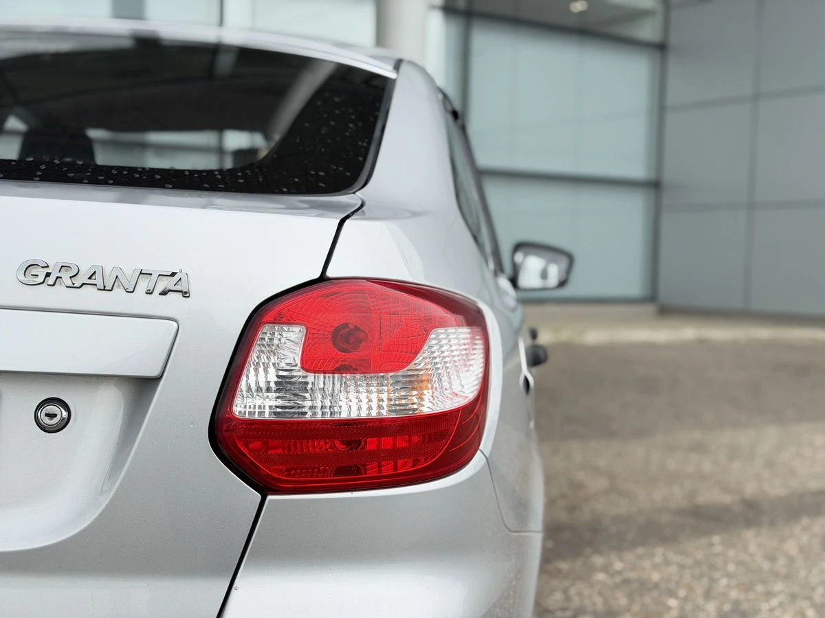 Lada (ВАЗ) Granta