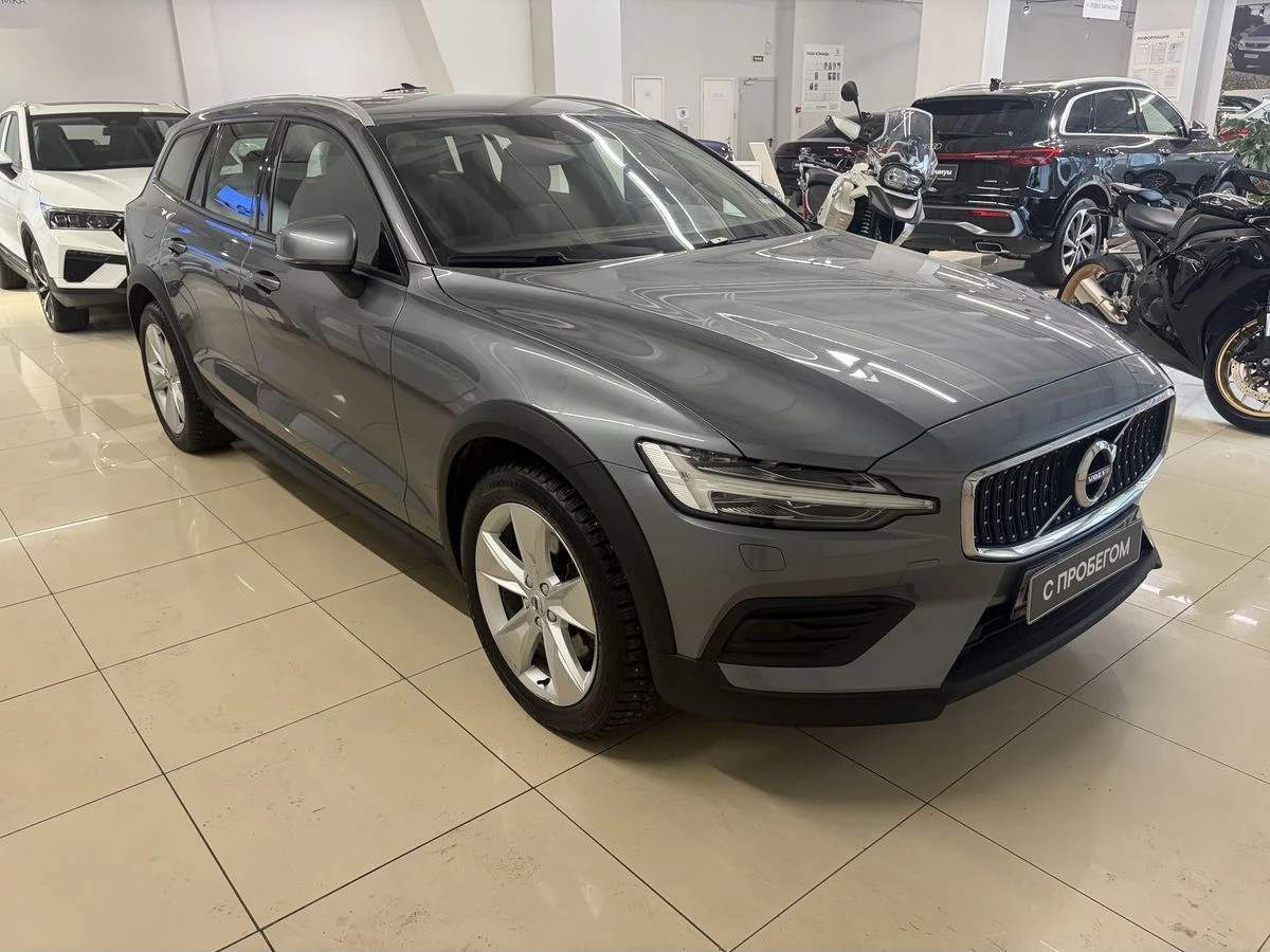 Volvo V60 Cross Country