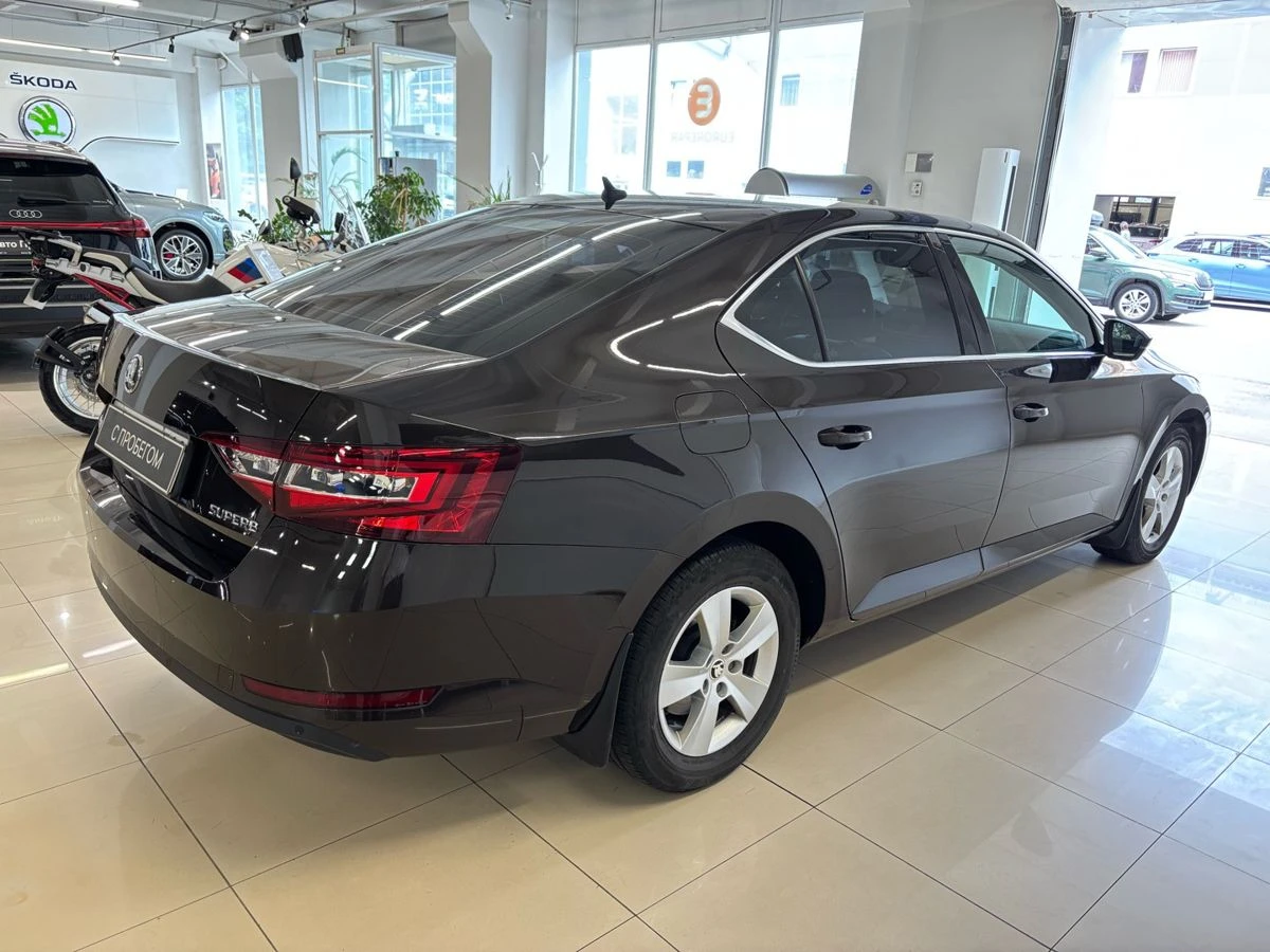 Skoda Superb