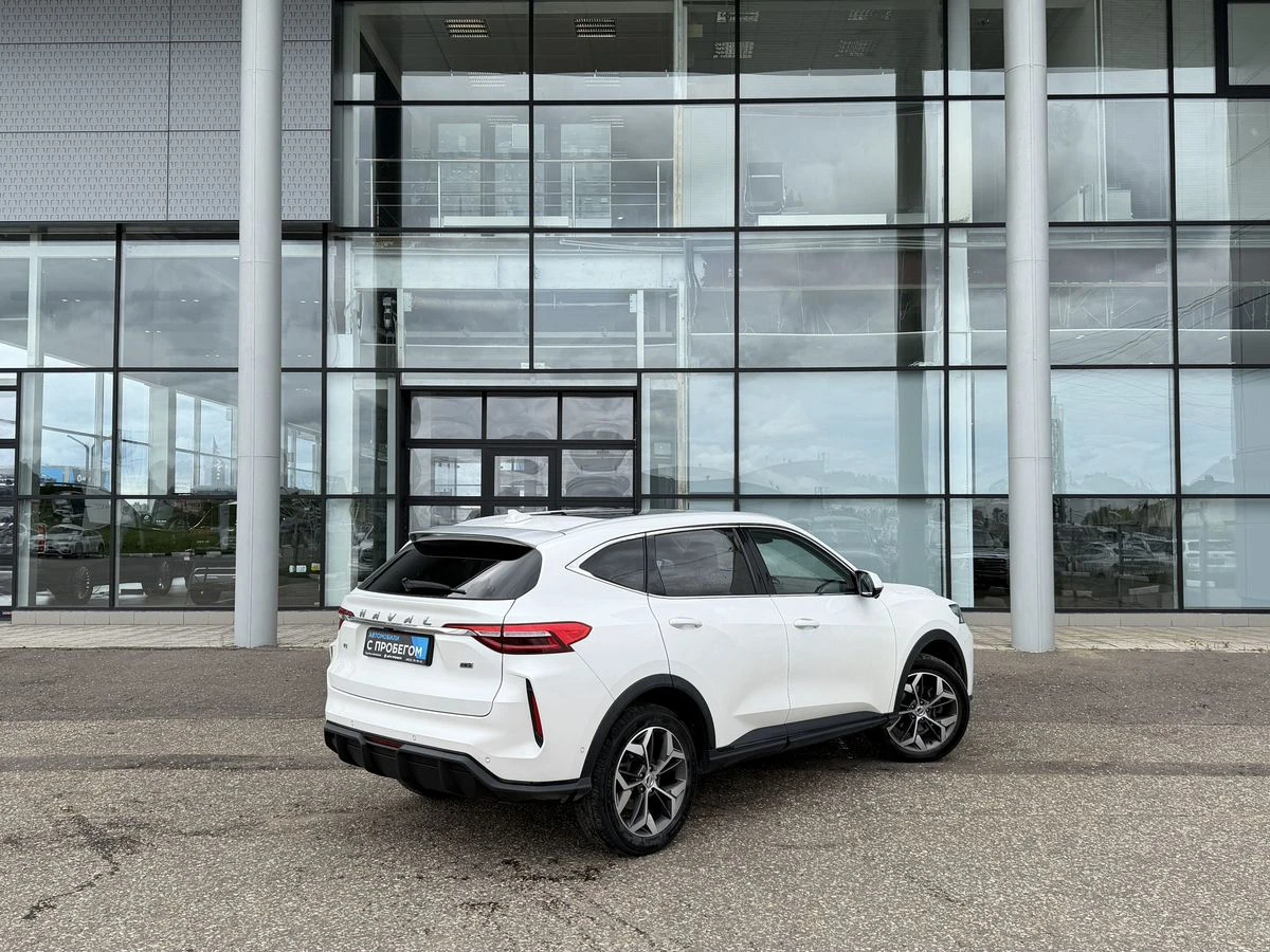 Haval F7