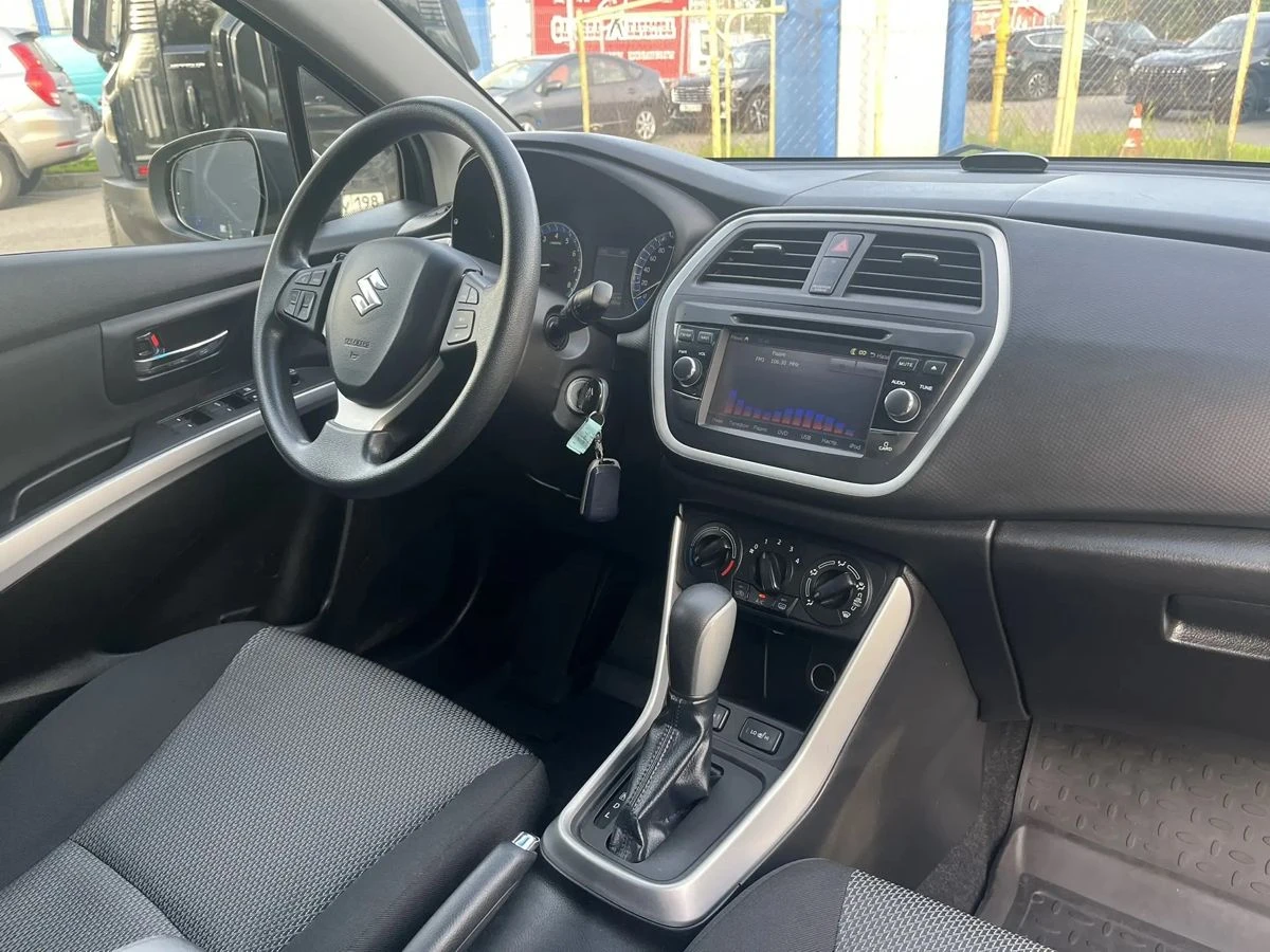 Suzuki SX4