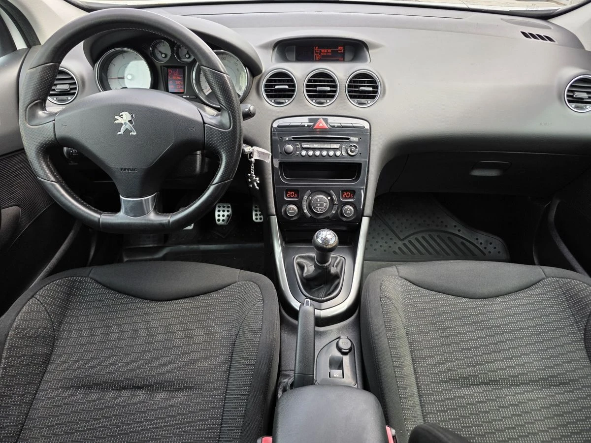 Peugeot 308