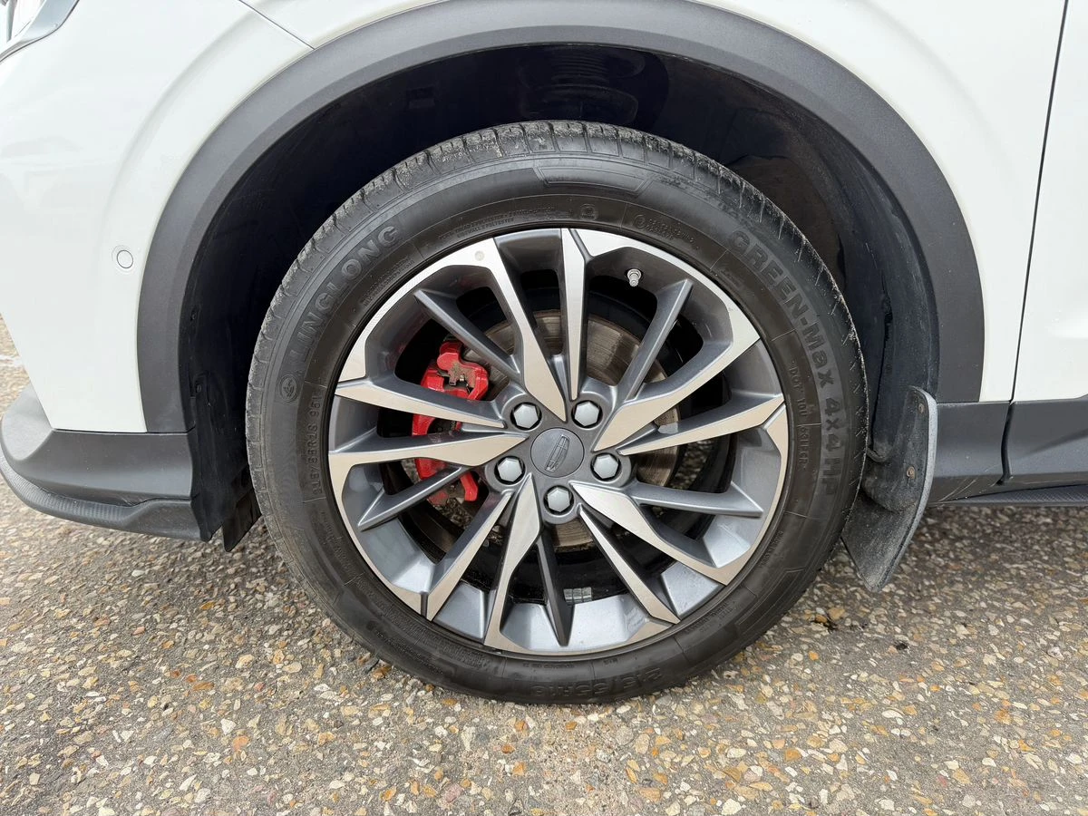 Geely Coolray