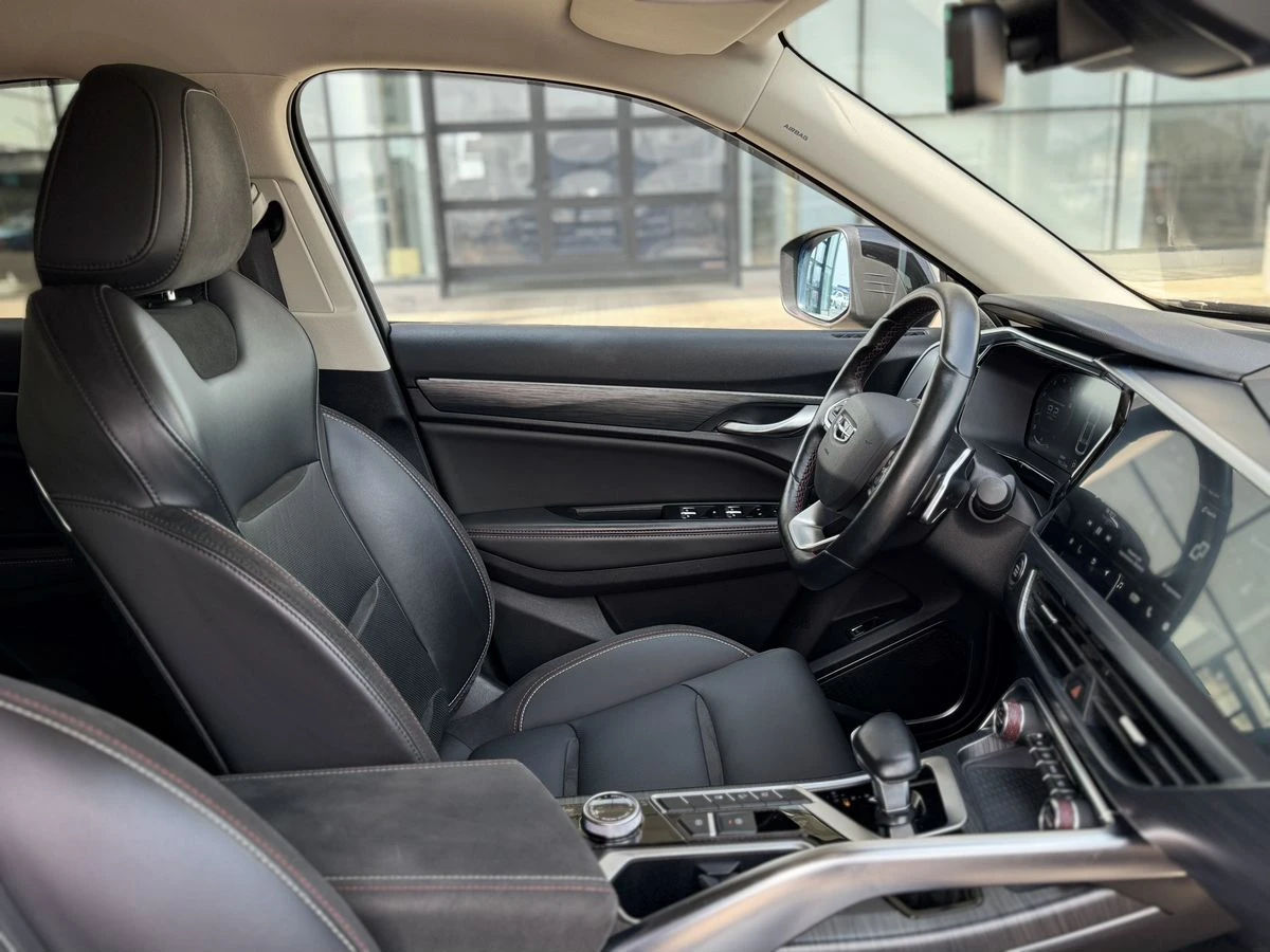 Geely Tugella