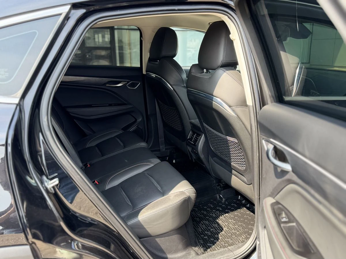 Geely Tugella