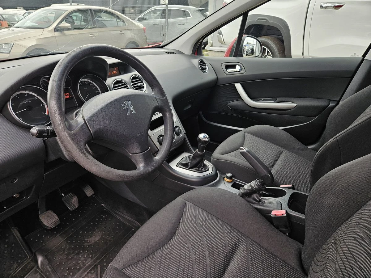 Peugeot 308