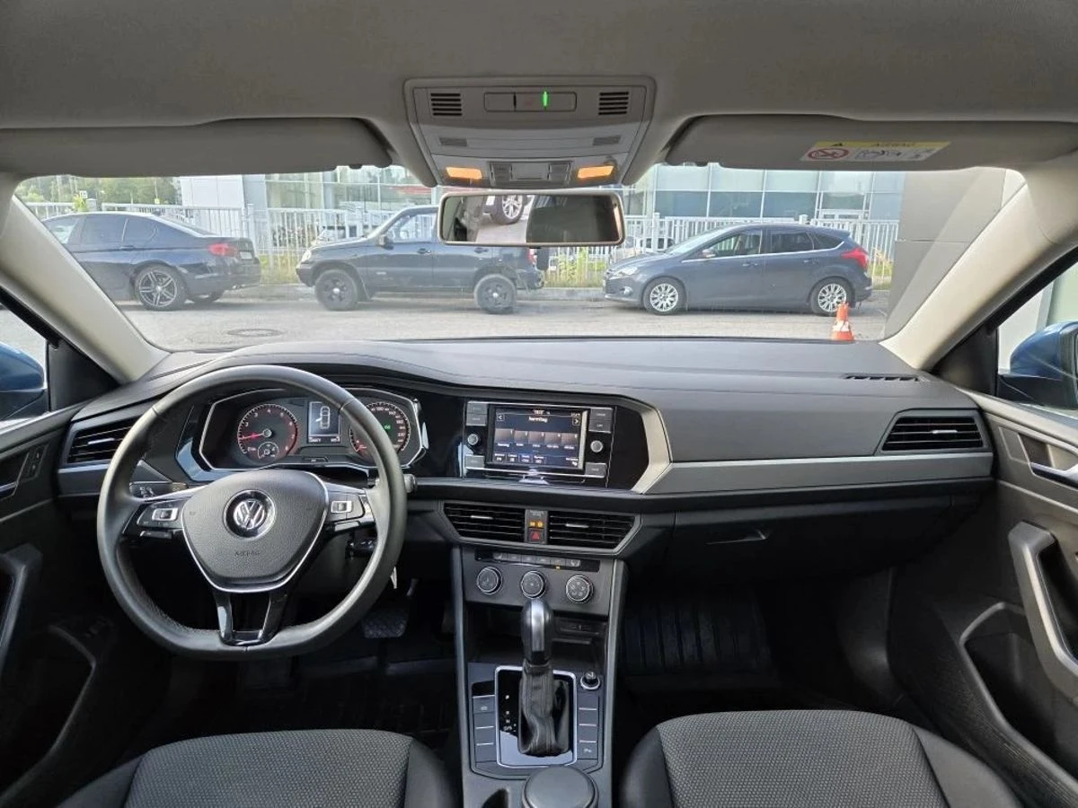 Volkswagen Jetta
