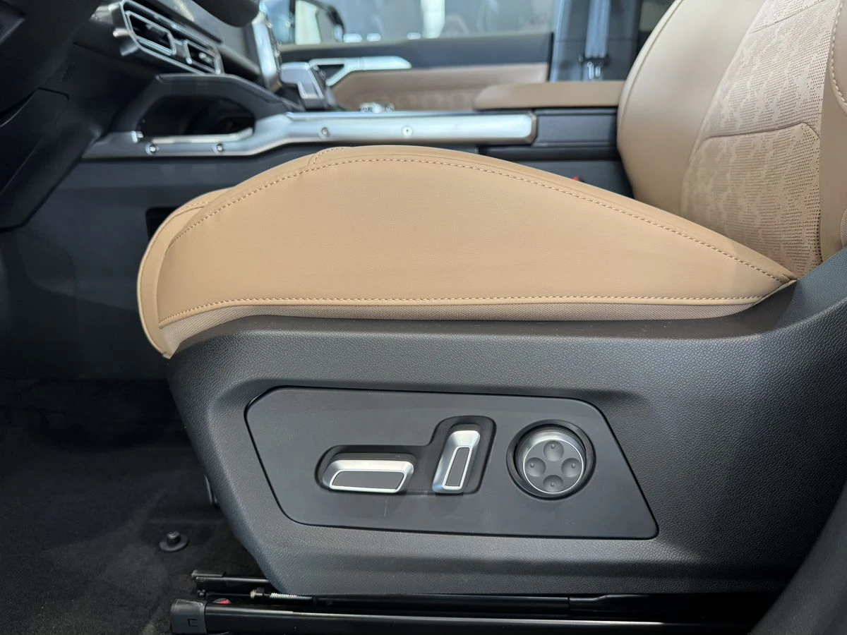 Jetour T2