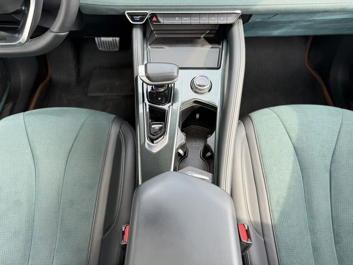 Geely Monjaro