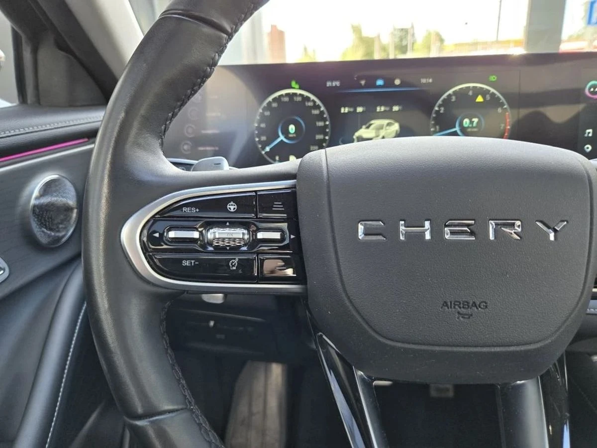 Chery Arrizo 8