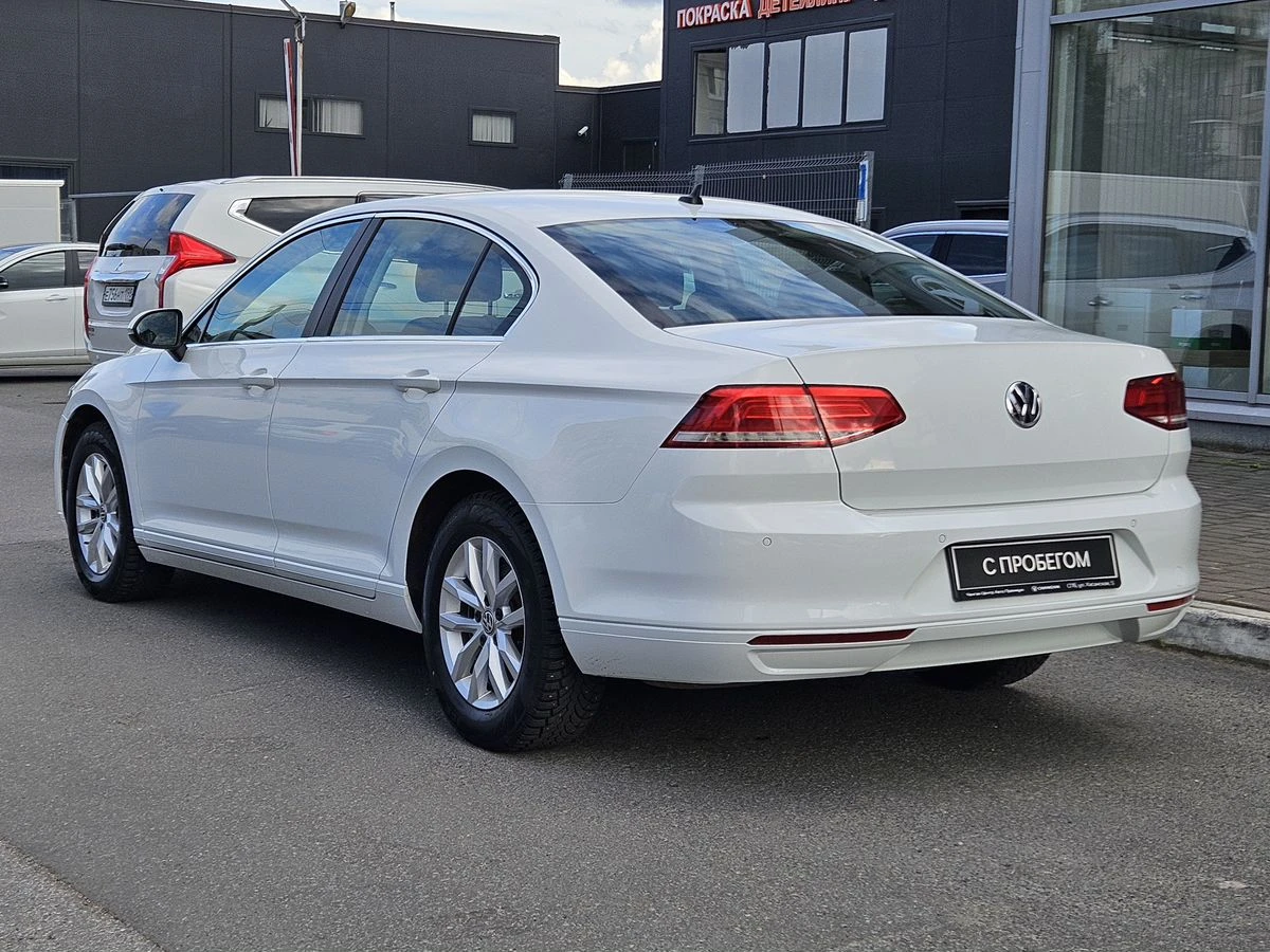 Volkswagen Passat