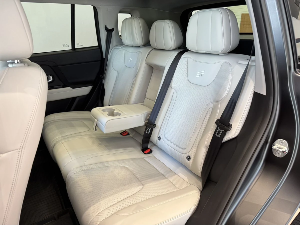 Jetour T1