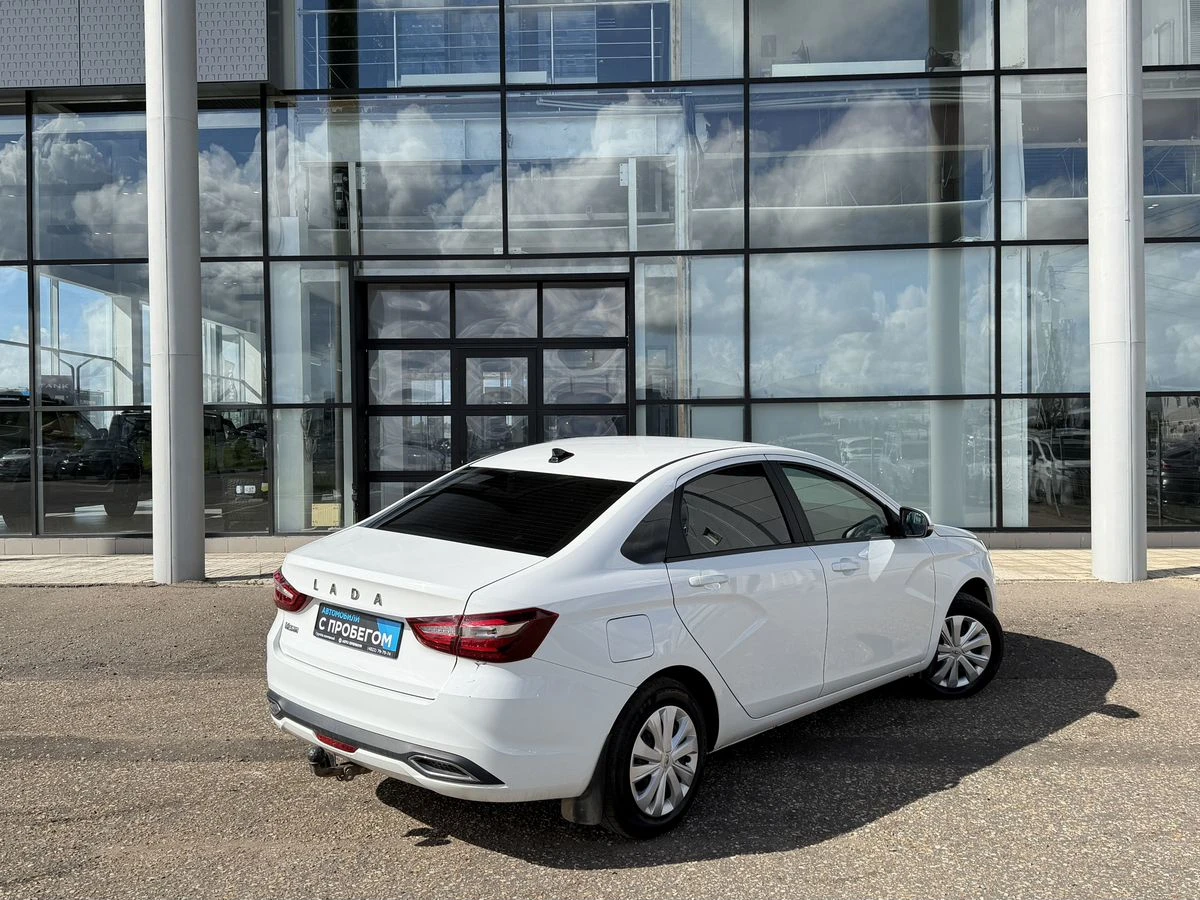 Lada (ВАЗ) Vesta