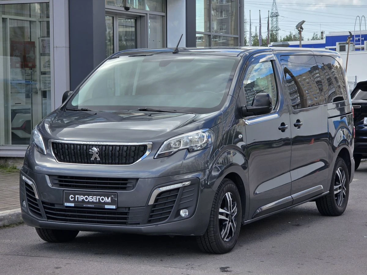 Peugeot Traveller