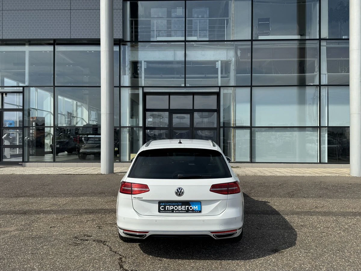 Volkswagen Passat