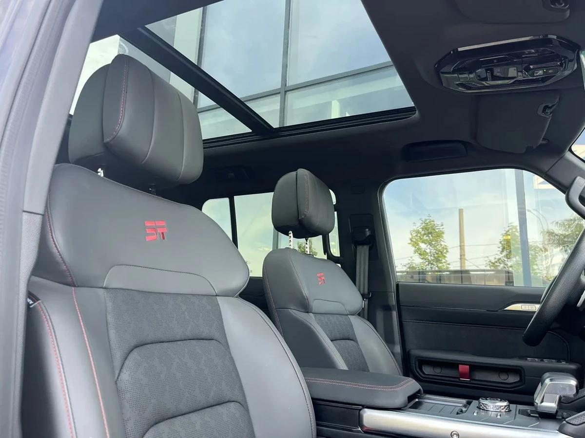 Jetour T2