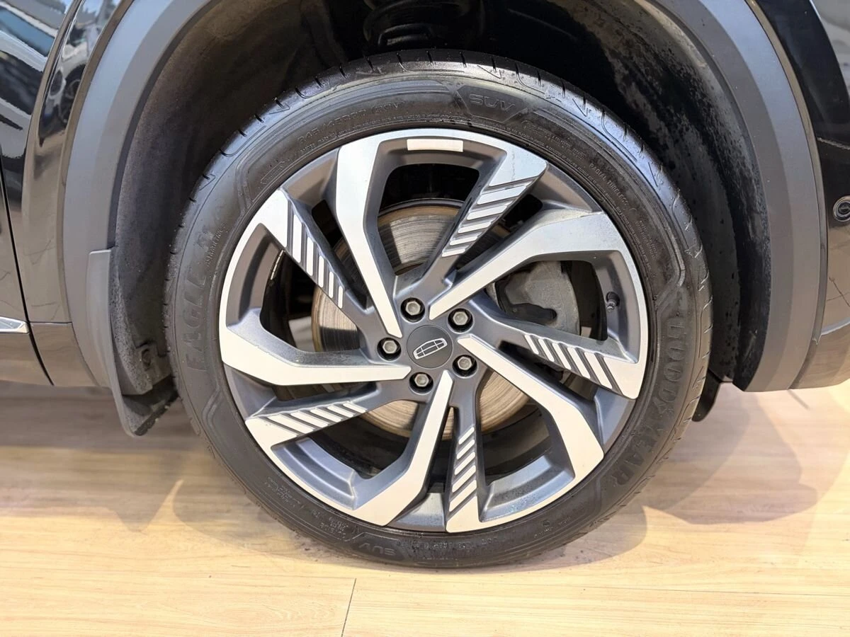 Geely Monjaro