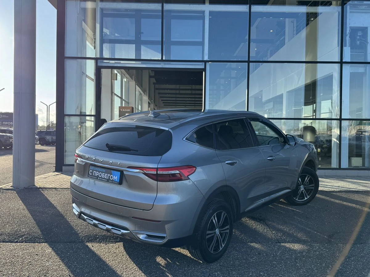 Haval F7