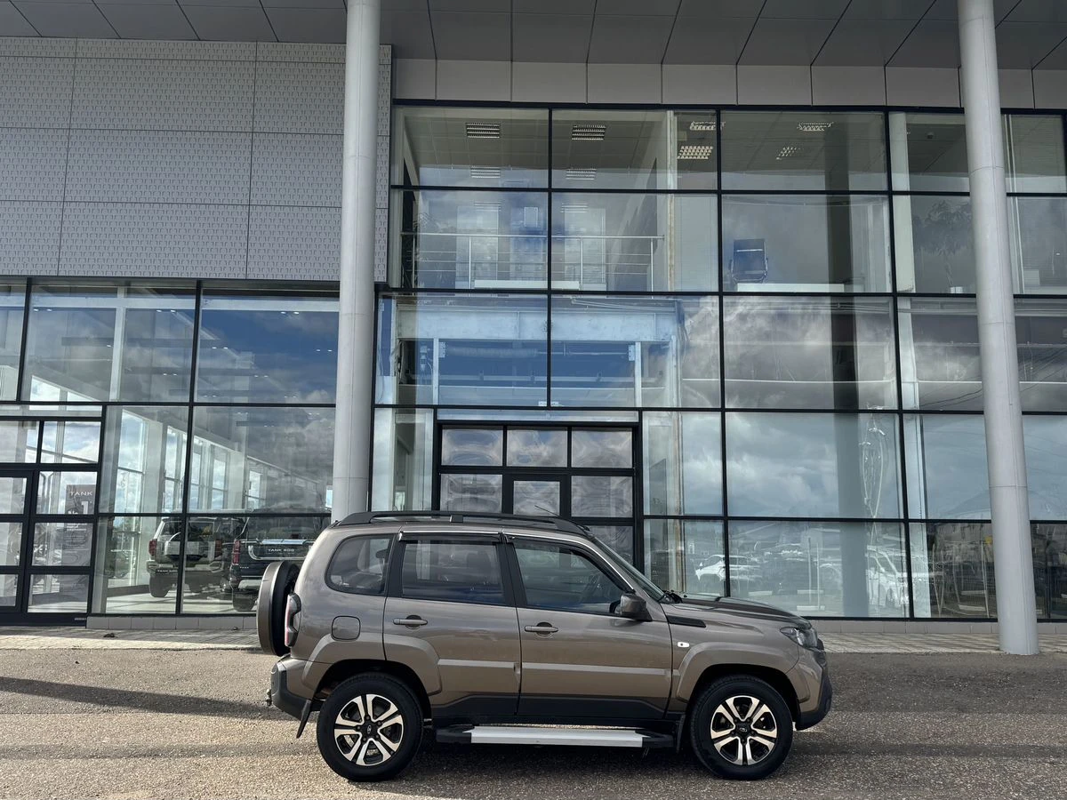Lada (ВАЗ) Niva Travel