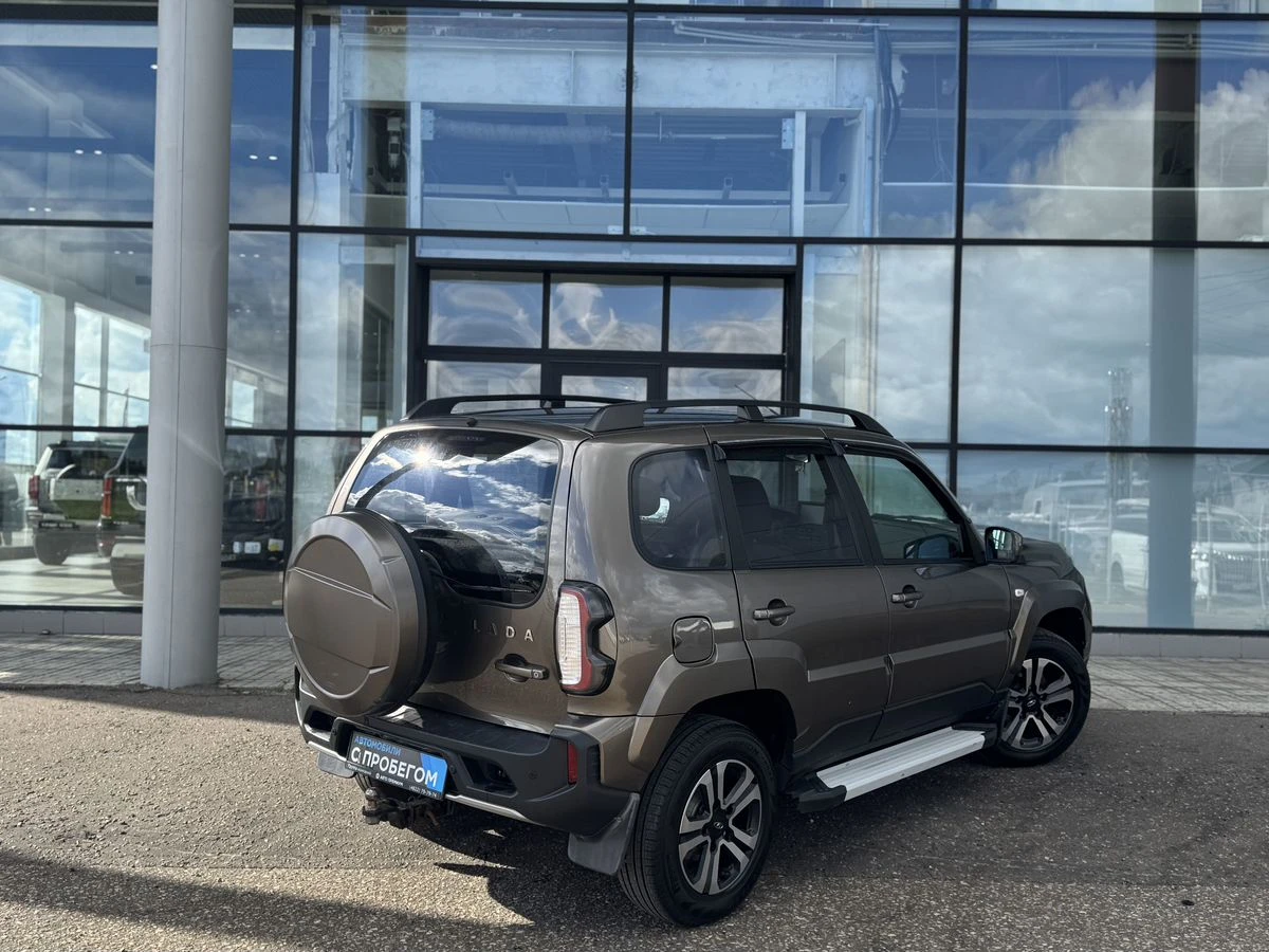 Lada (ВАЗ) Niva Travel