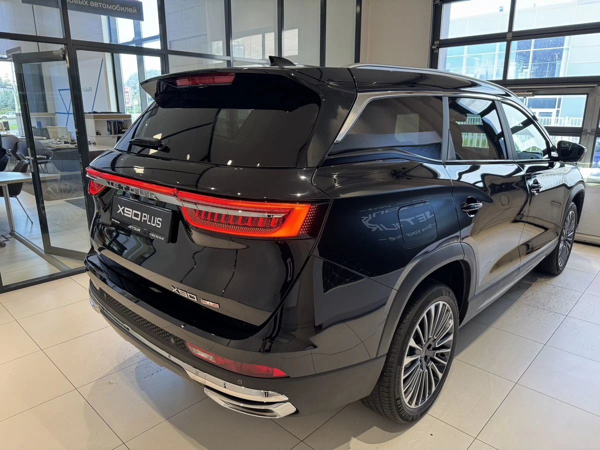Jetour X90+