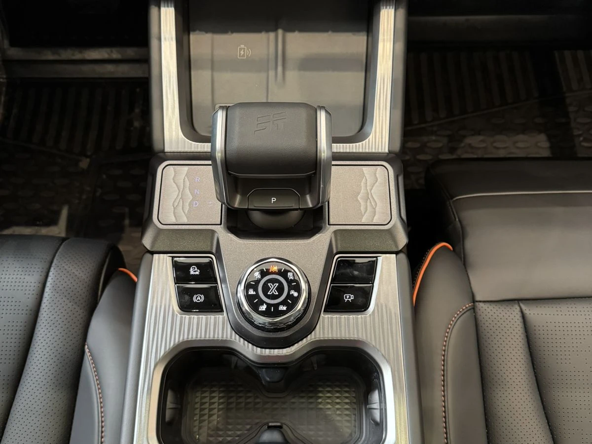 Jetour T1