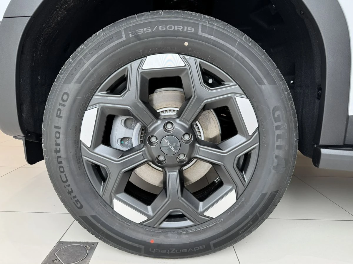 Jetour T1