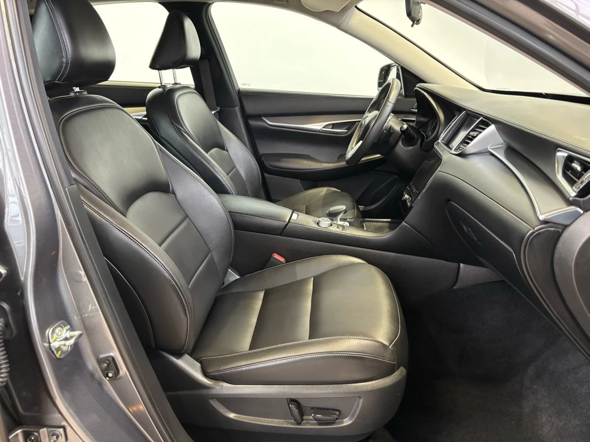 Infiniti QX50