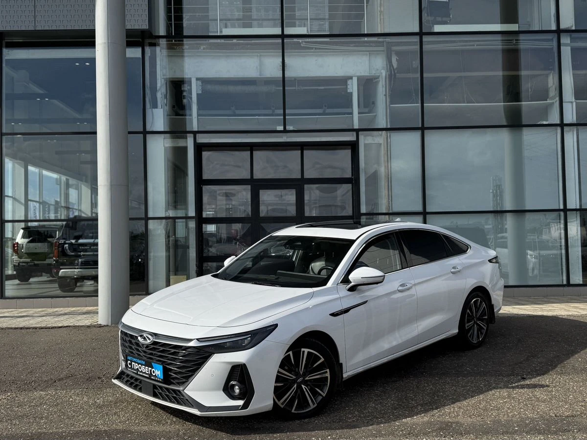 Chery Arrizo 8
