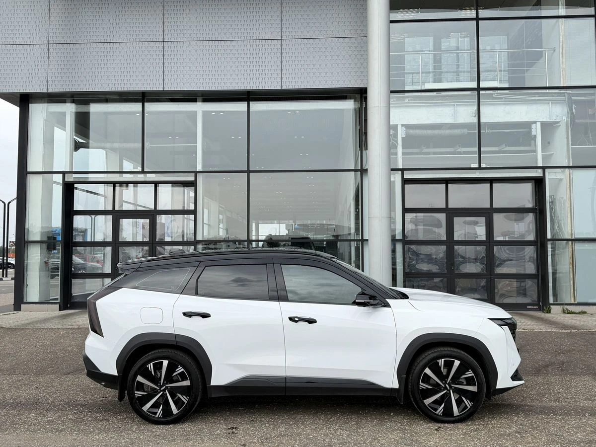 Geely Atlas